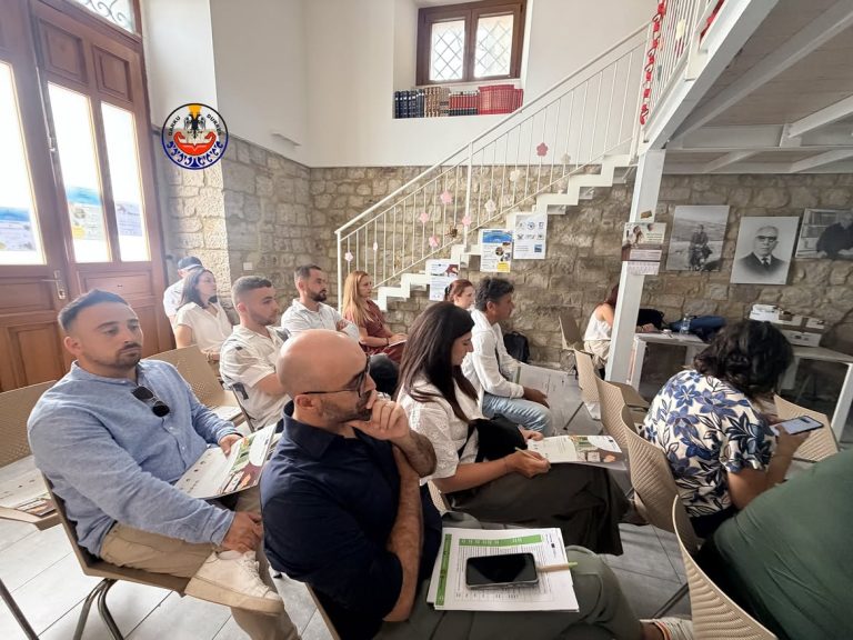 Sot,Këshilli i Qarkut Durrës,si partner zyrtar i projektit ENERGY - Smart Actions for Energy Ef (6)